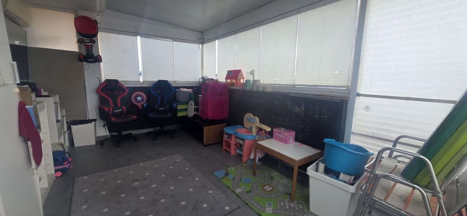 3 Zimmer Reihenhaus zu verkaufen in Algeciras mit Garage - 207.000 € (Ref: 9778124)