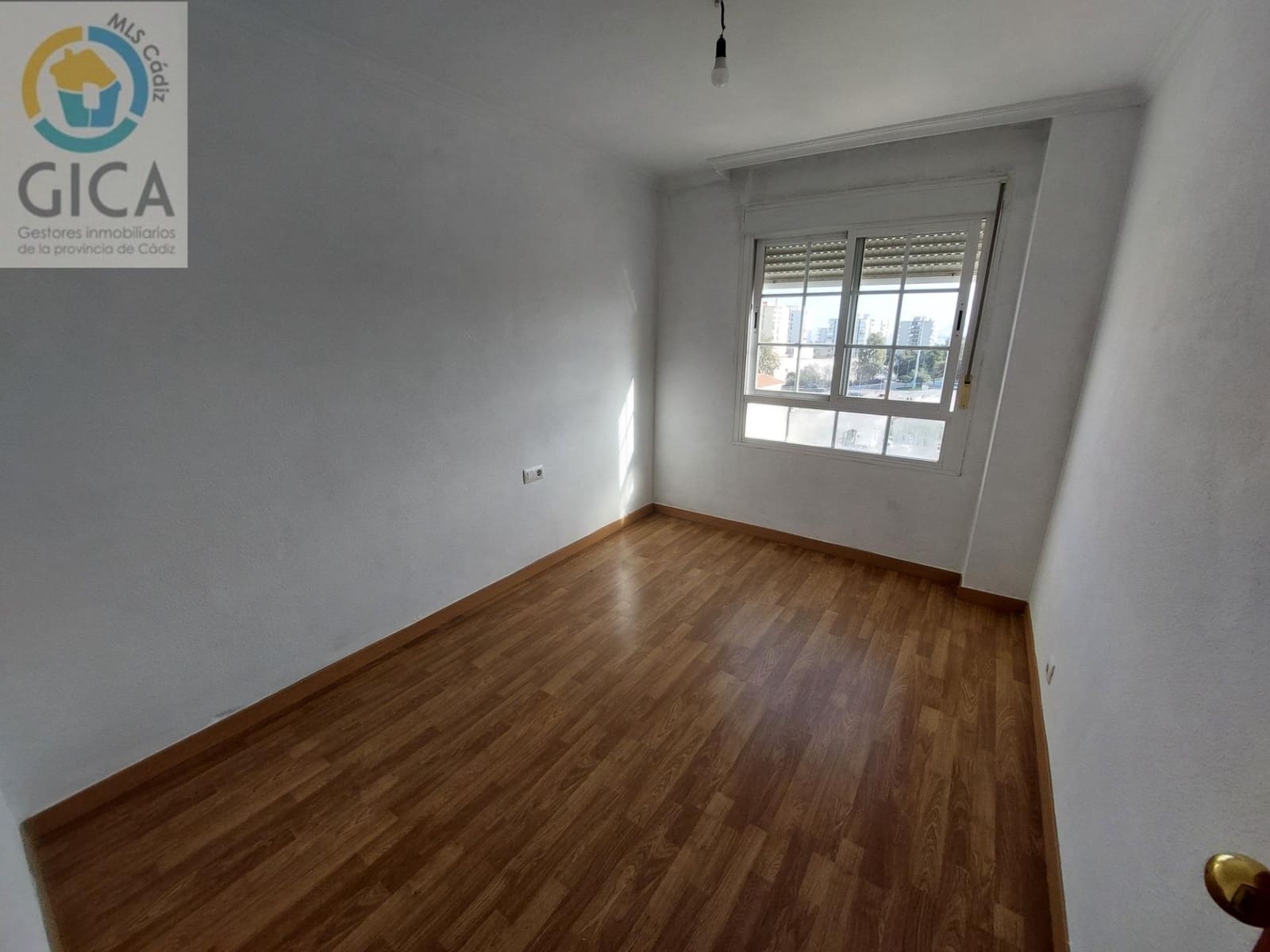 3 soverom Leilighet til salgs i Algeciras - € 138 995 (Ref: 9782984)