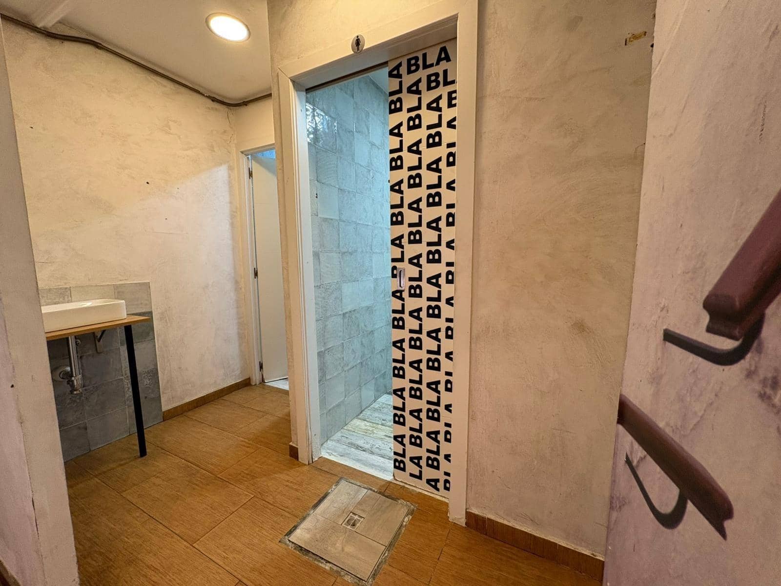 Local Comercial en Algeciras en venta - 73.000 € (Ref: 9788393)