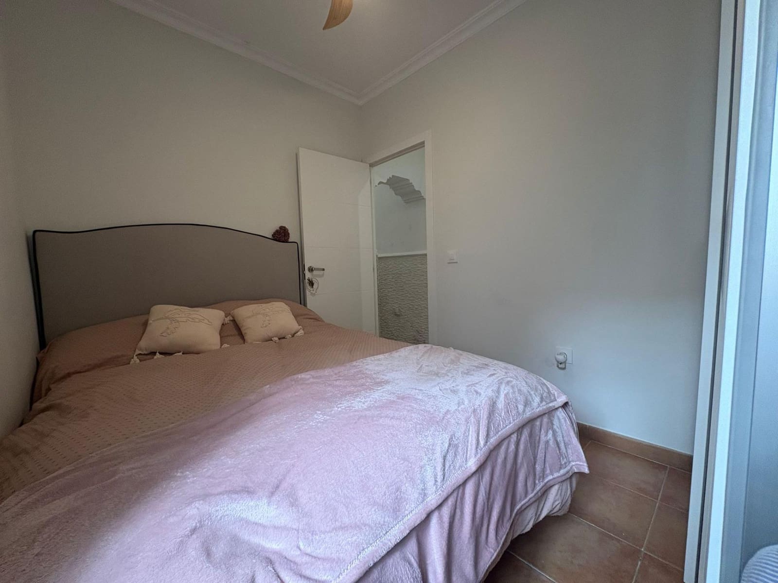 2 soverom Hus til salgs i Algeciras - € 153 000 (Ref: 9788394)