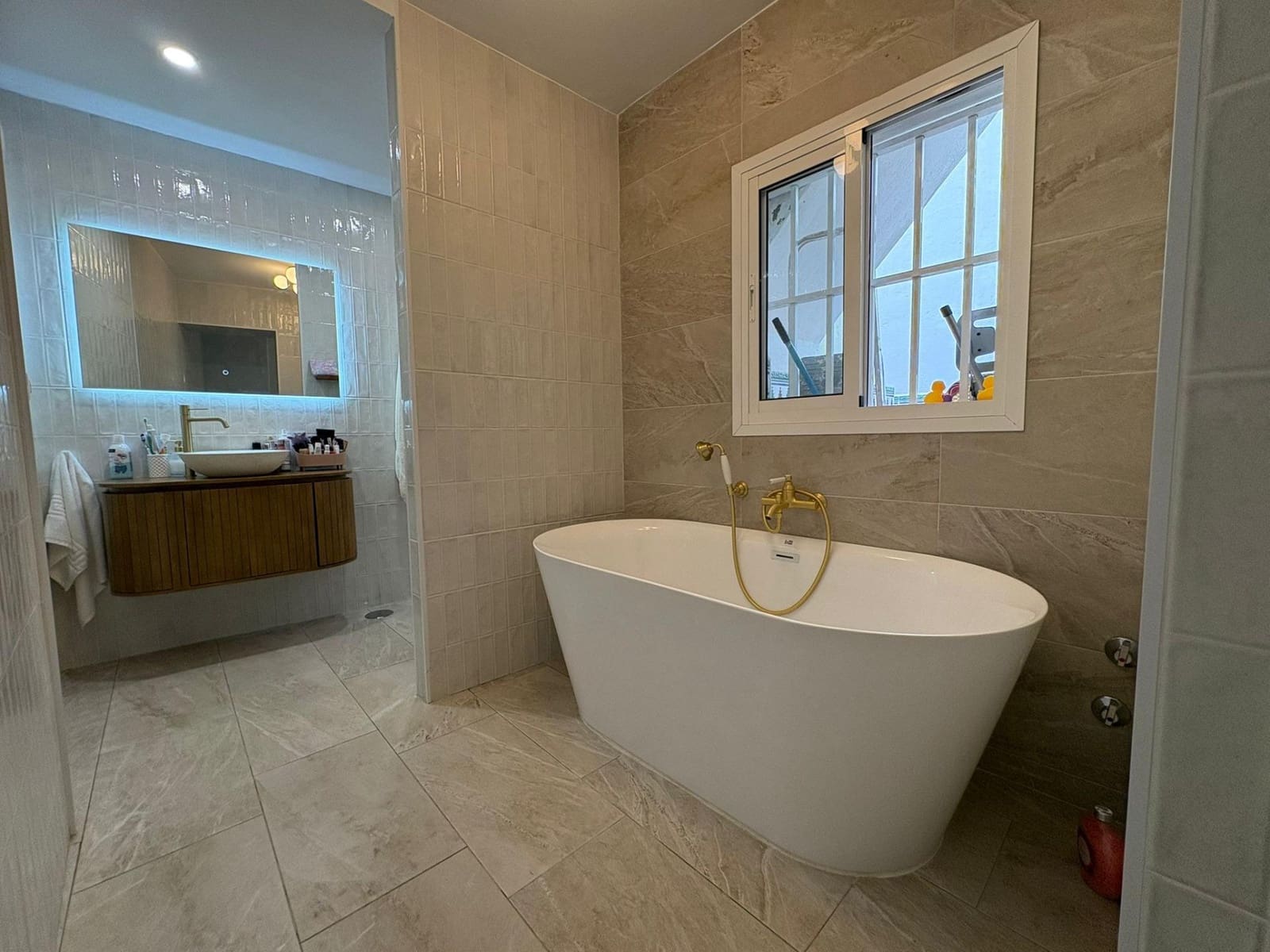 2 soverom Hus til salgs i Algeciras - € 153 000 (Ref: 9788394)