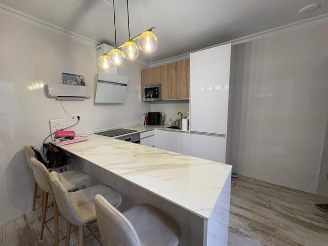 2 soverom Hus til salgs i Algeciras - € 153 000 (Ref: 9788394)