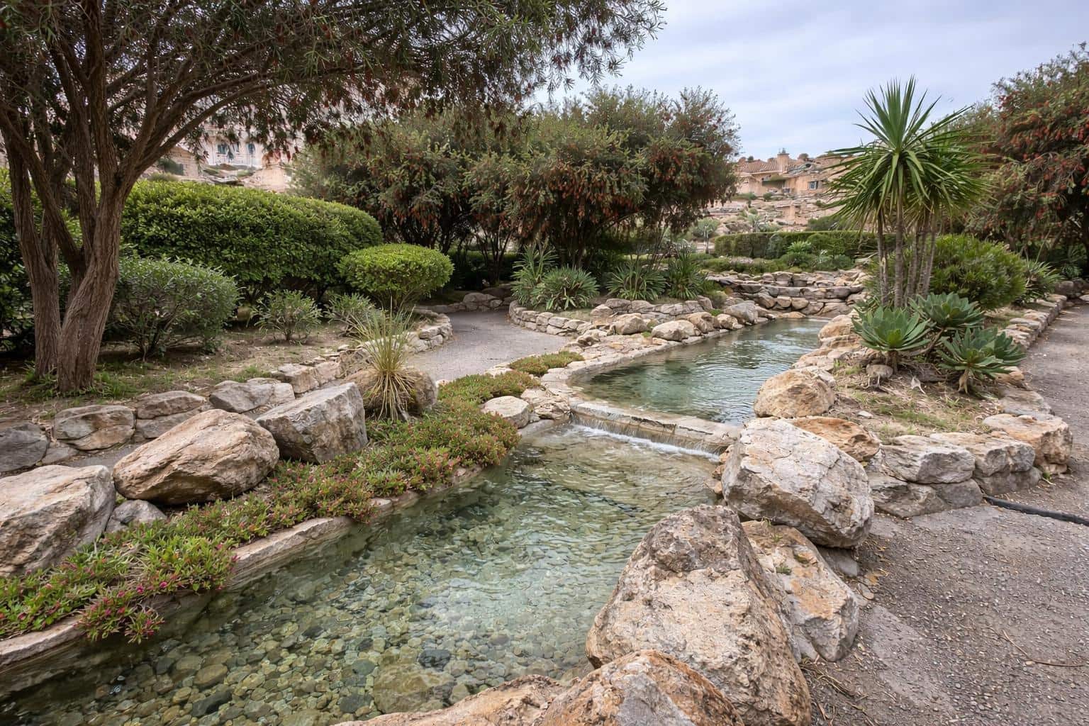 3 chambre Villa/Maison Semi-Mitoyenne à vendre à La Alcaidesa avec piscine - 367 000 € (Ref: 9788395)