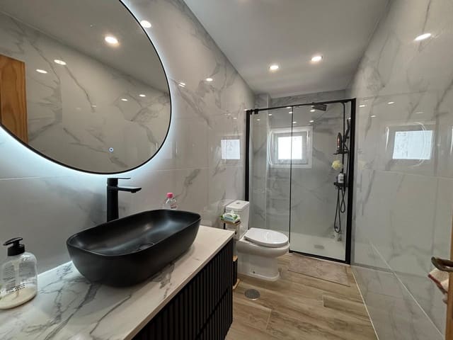 3 slaapkamer Rijtjeshuis te koop in San Roque - € 282.000 (Ref: 9799248)