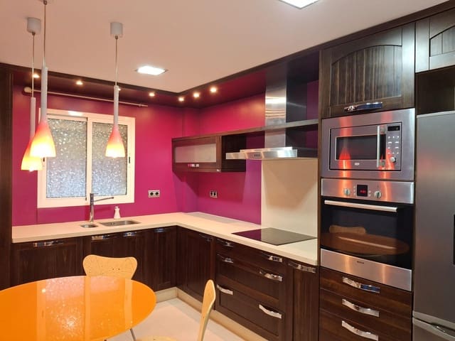 3 sypialnia Dom szeregowy na sprzedaż w Algeciras z garażem - 195 000 € (Ref: 9815842)