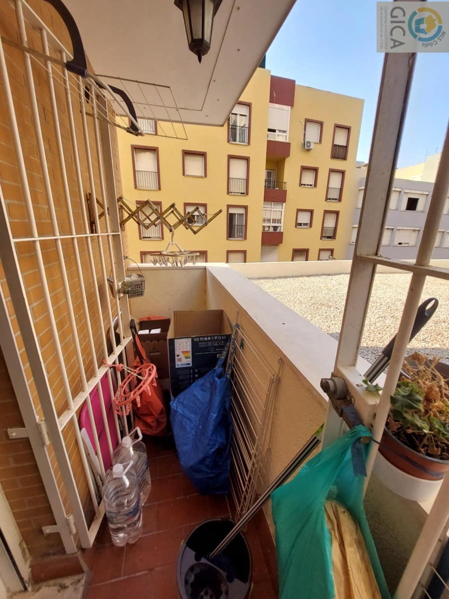 3 bedroom Flat for sale in Algeciras - € 169,990 (Ref: 9825248)
