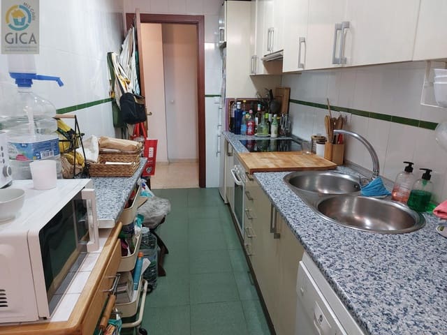 Piso de 3 habitaciones en Algeciras en venta - 169.990 € (Ref: 9825248)