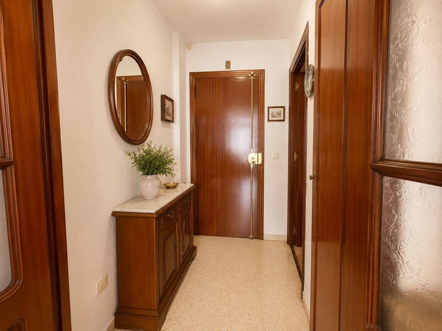3 bedroom Flat for sale in Algeciras - € 149,000 (Ref: 9829087)