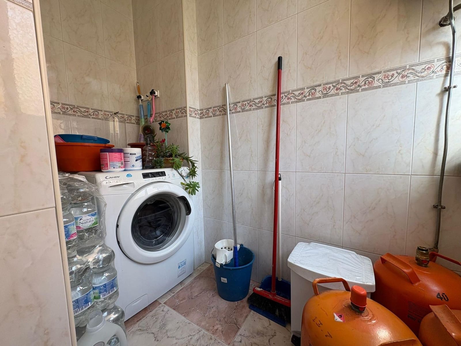 3 bedroom Flat for sale in Algeciras - € 149,000 (Ref: 9829087)