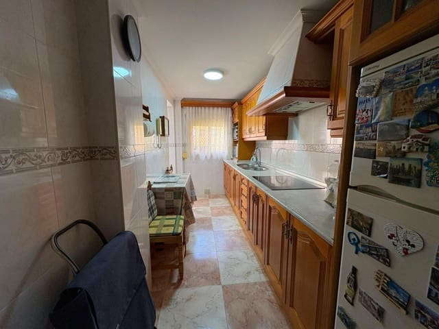 3 slaapkamer Flat te koop in Algeciras - € 149.000 (Ref: 9829087)