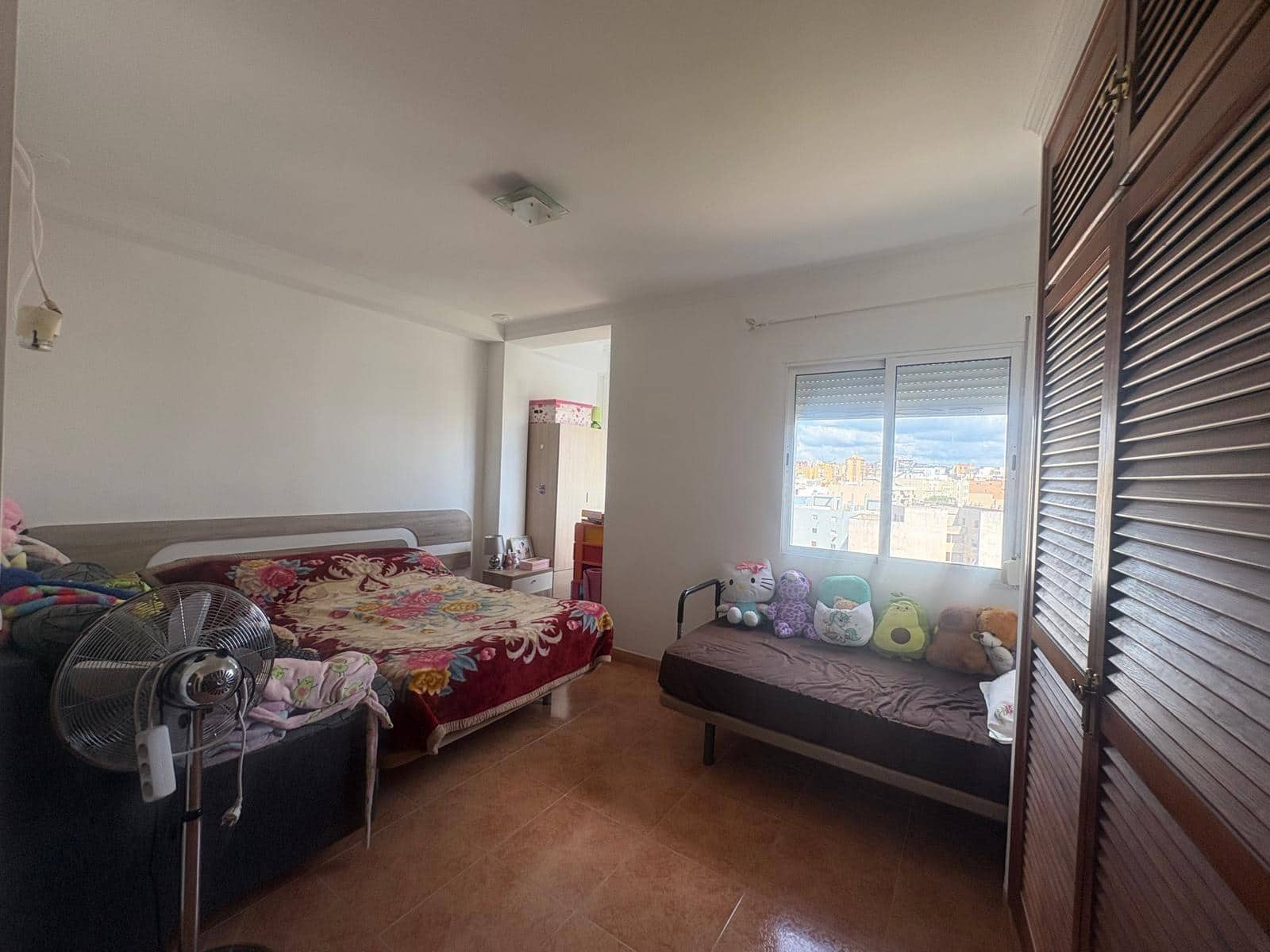 2 bedroom Flat for sale in Algeciras - € 132,000 (Ref: 9831355)