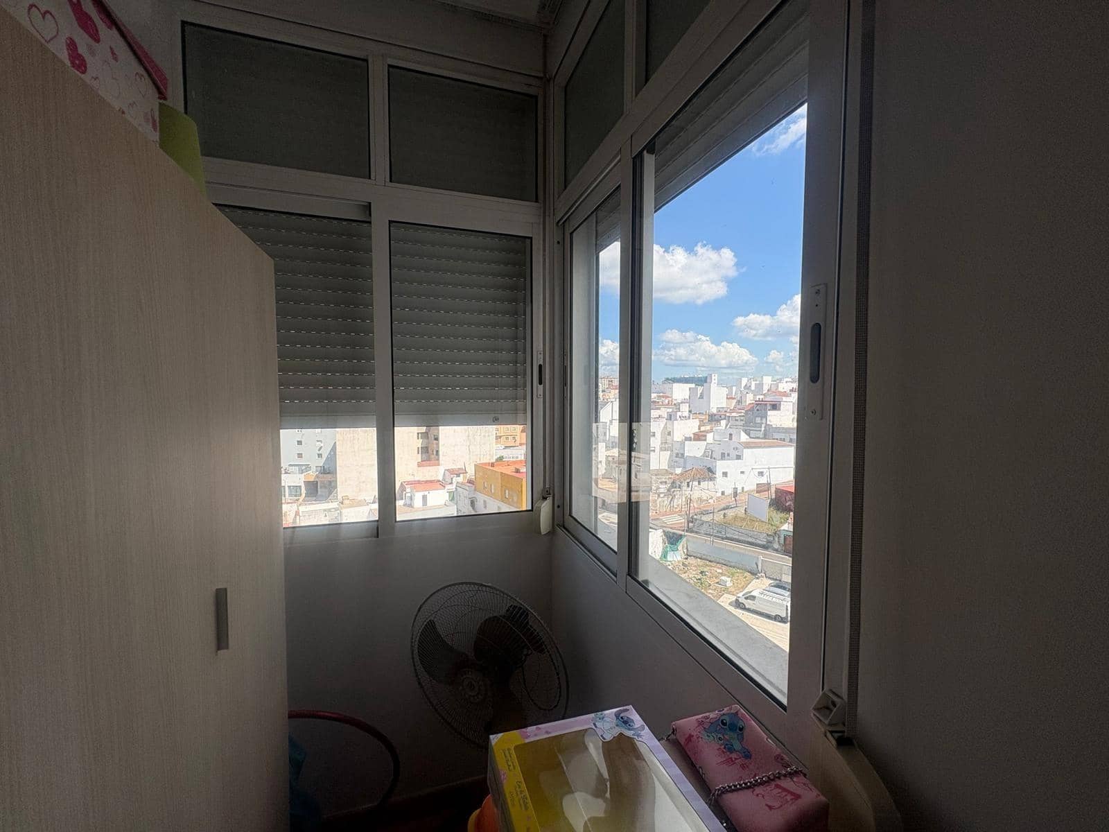 2 bedroom Flat for sale in Algeciras - € 132,000 (Ref: 9831355)