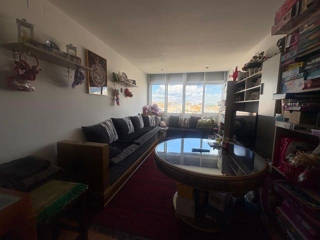 Piso de 2 habitaciones en Algeciras en venta - 132.000 € (Ref: 9831355)