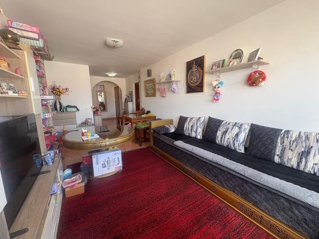 Piso de 2 habitaciones en Algeciras en venta - 132.000 € (Ref: 9831355)