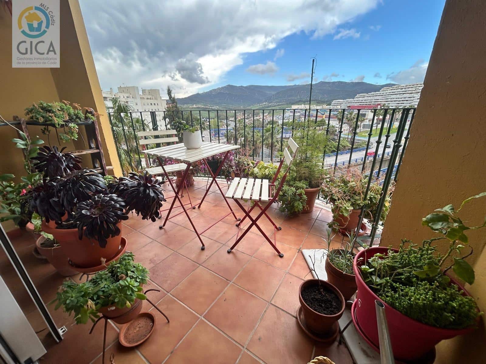 3 soverom Leilighet til salgs i Algeciras - € 250 000 (Ref: 9843387)