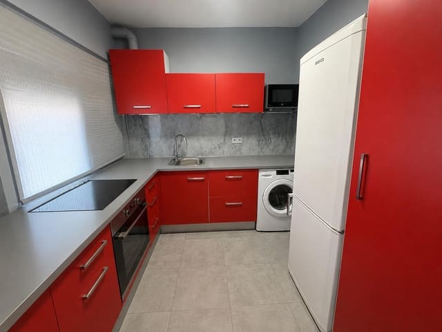 3 sypialnia Mieszkanie na sprzedaż w La Línea de la Concepción - 145 000 € (Ref: 9846237)