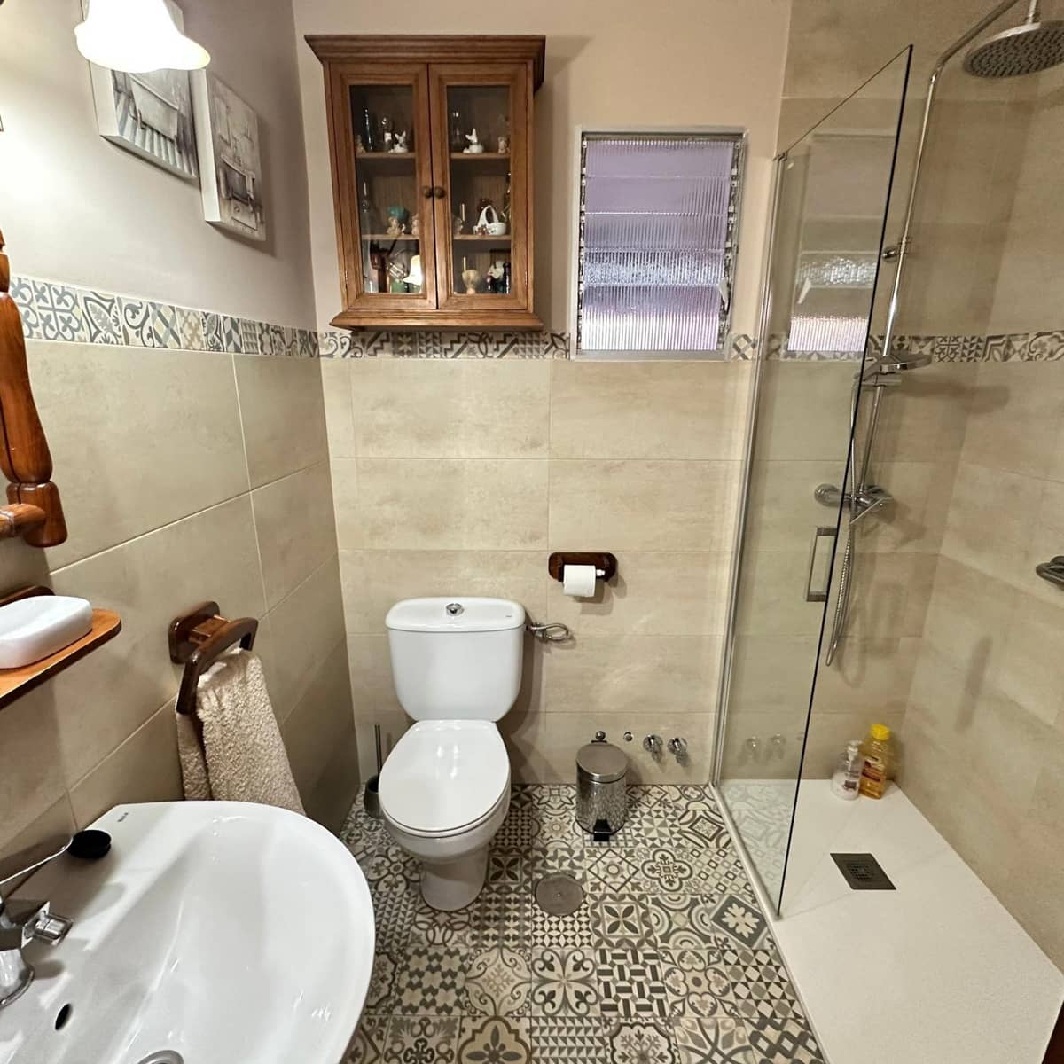 4 bedroom Villa for sale in Algeciras - € 210,000 (Ref: 9865184)