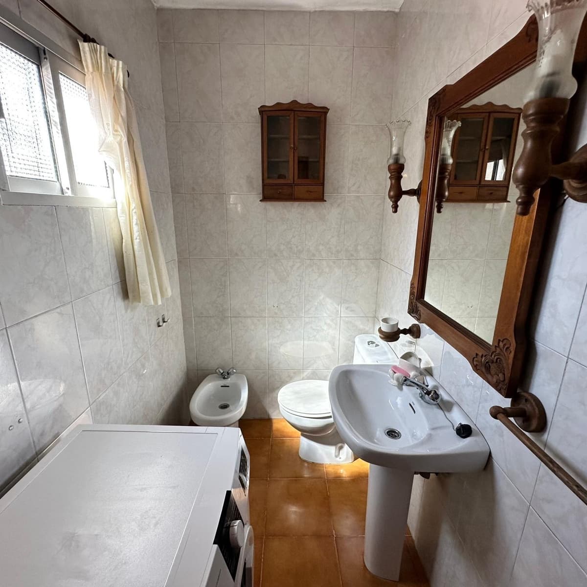 4 bedroom Villa for sale in Algeciras - € 210,000 (Ref: 9865184)