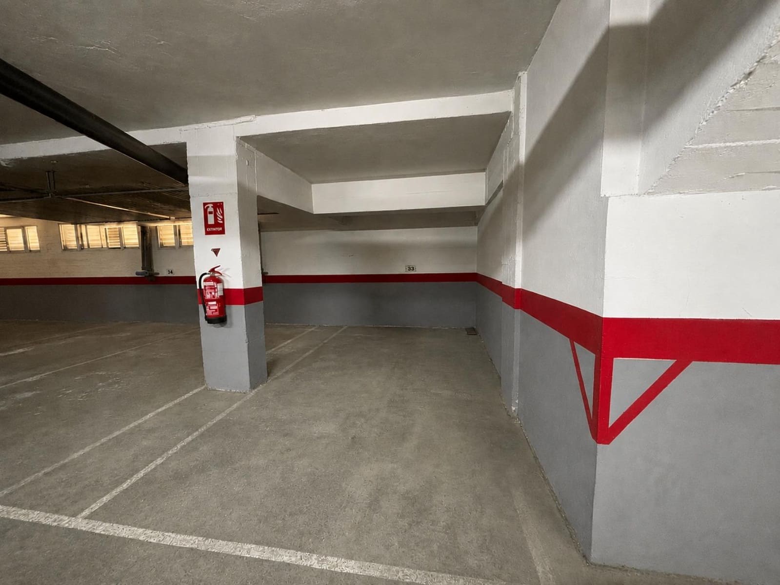 Garage for sale in La Linea de la Concepcion - € 19,500 (Ref: 9873501)