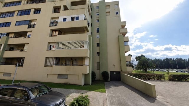 Garasje til salgs i La Línea de la Concepción - € 19 500 (Ref: 9873501)