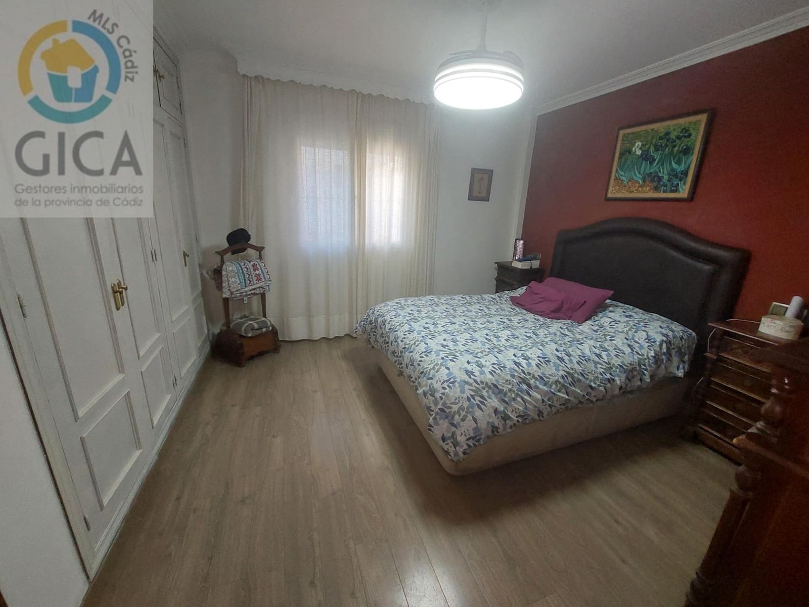 3 Zimmer Villa zu verkaufen in Algeciras mit Garage - 329.990 € (Ref: 9876418)