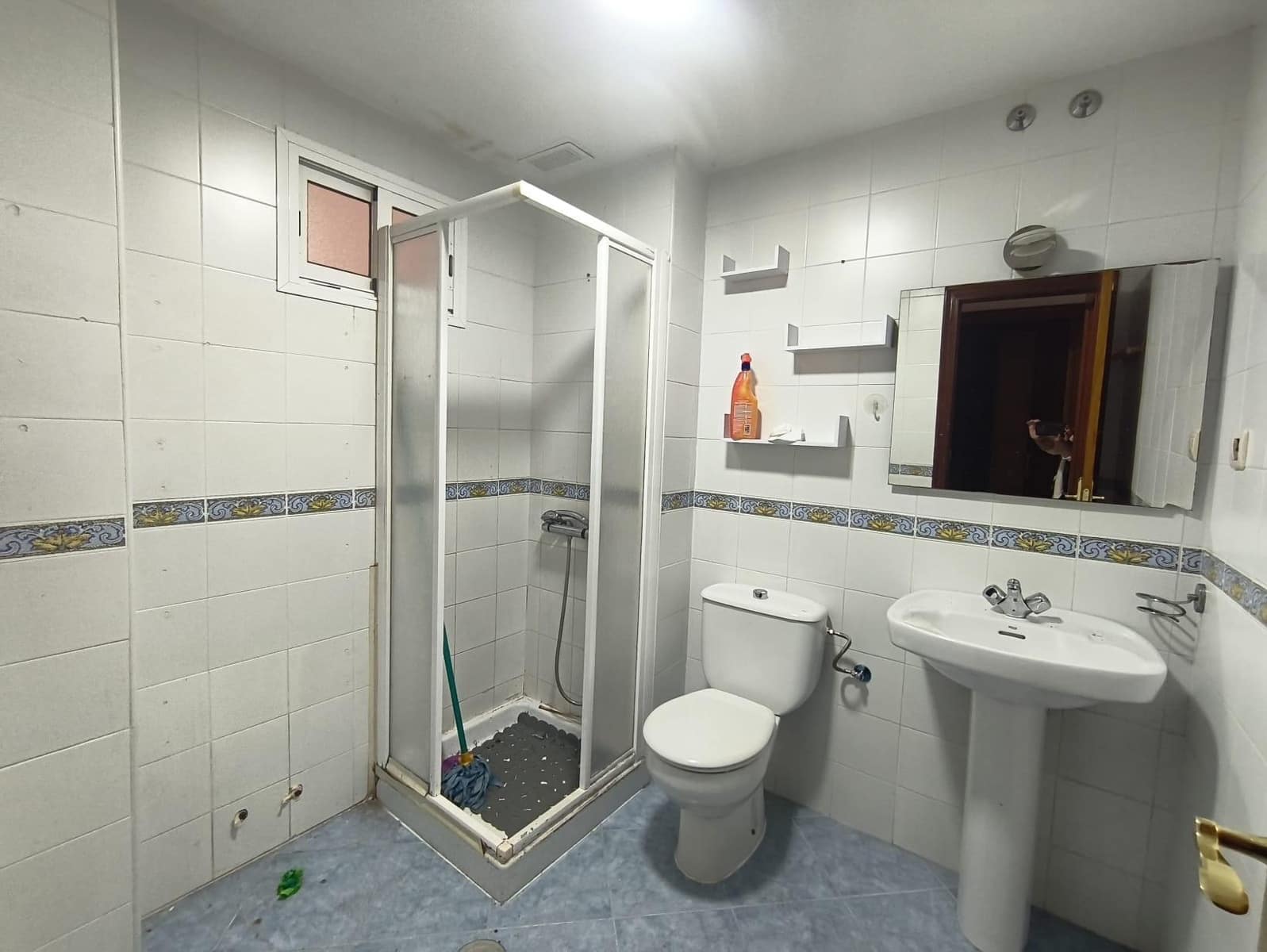 3 bedroom Flat for sale in Algeciras - € 103,000 (Ref: 9876420)