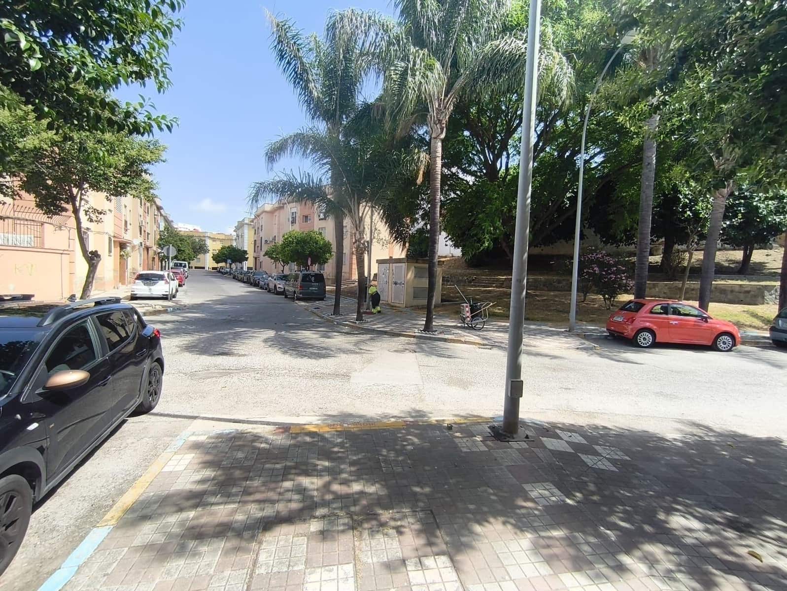 3 bedroom Flat for sale in Algeciras - € 103,000 (Ref: 9876420)