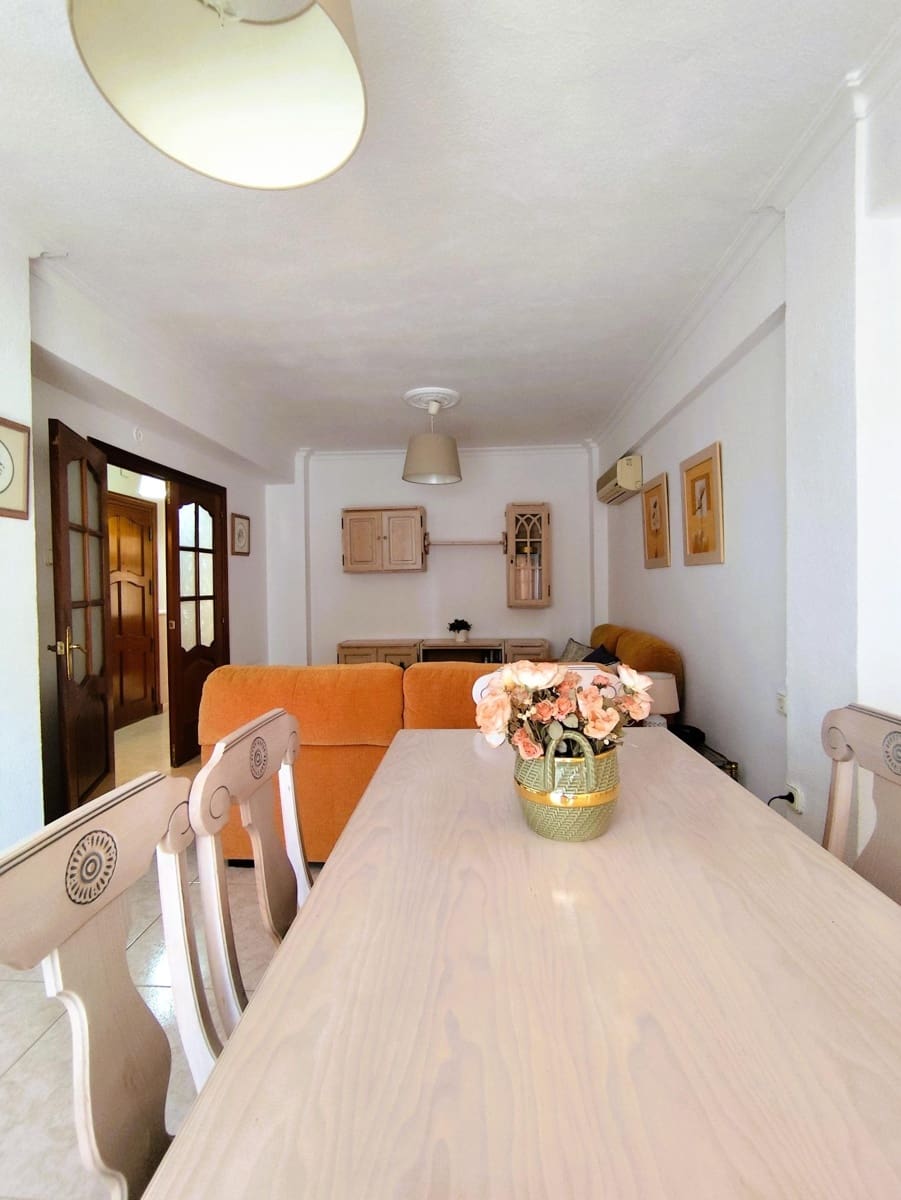 4 slaapkamer Flat te koop in Algeciras - € 206.000 (Ref: 9884802)