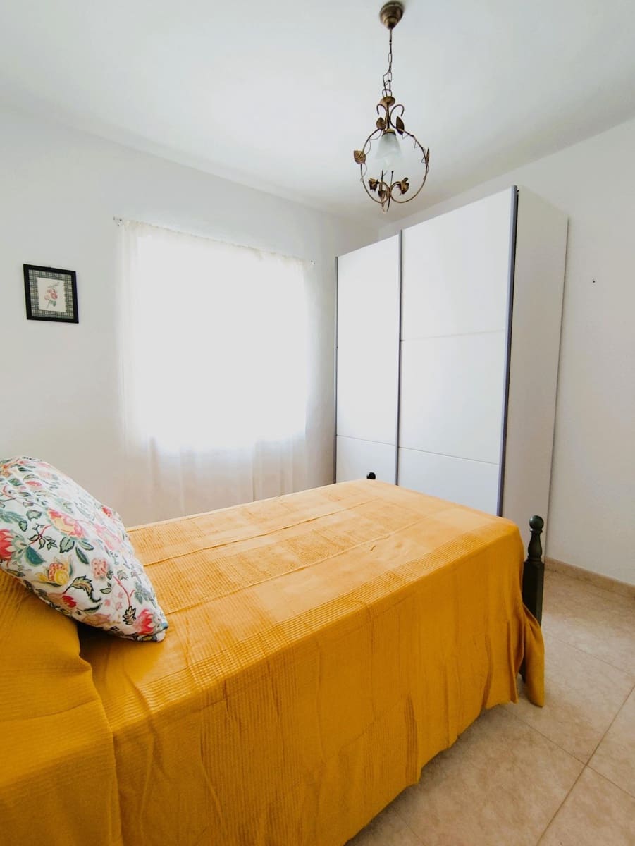4 slaapkamer Flat te koop in Algeciras - € 206.000 (Ref: 9884802)