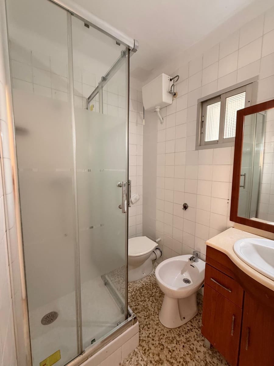 3 soveværelse Lejlighed til salg i Algeciras - € 140.000 (Ref: 9922307)