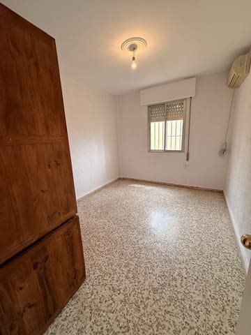 3 soveværelse Lejlighed til salg i Algeciras - € 140.000 (Ref: 9922307)