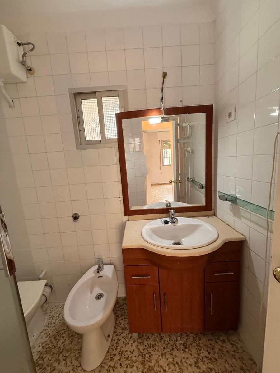 3 soveværelse Lejlighed til salg i Algeciras - € 140.000 (Ref: 9922307)