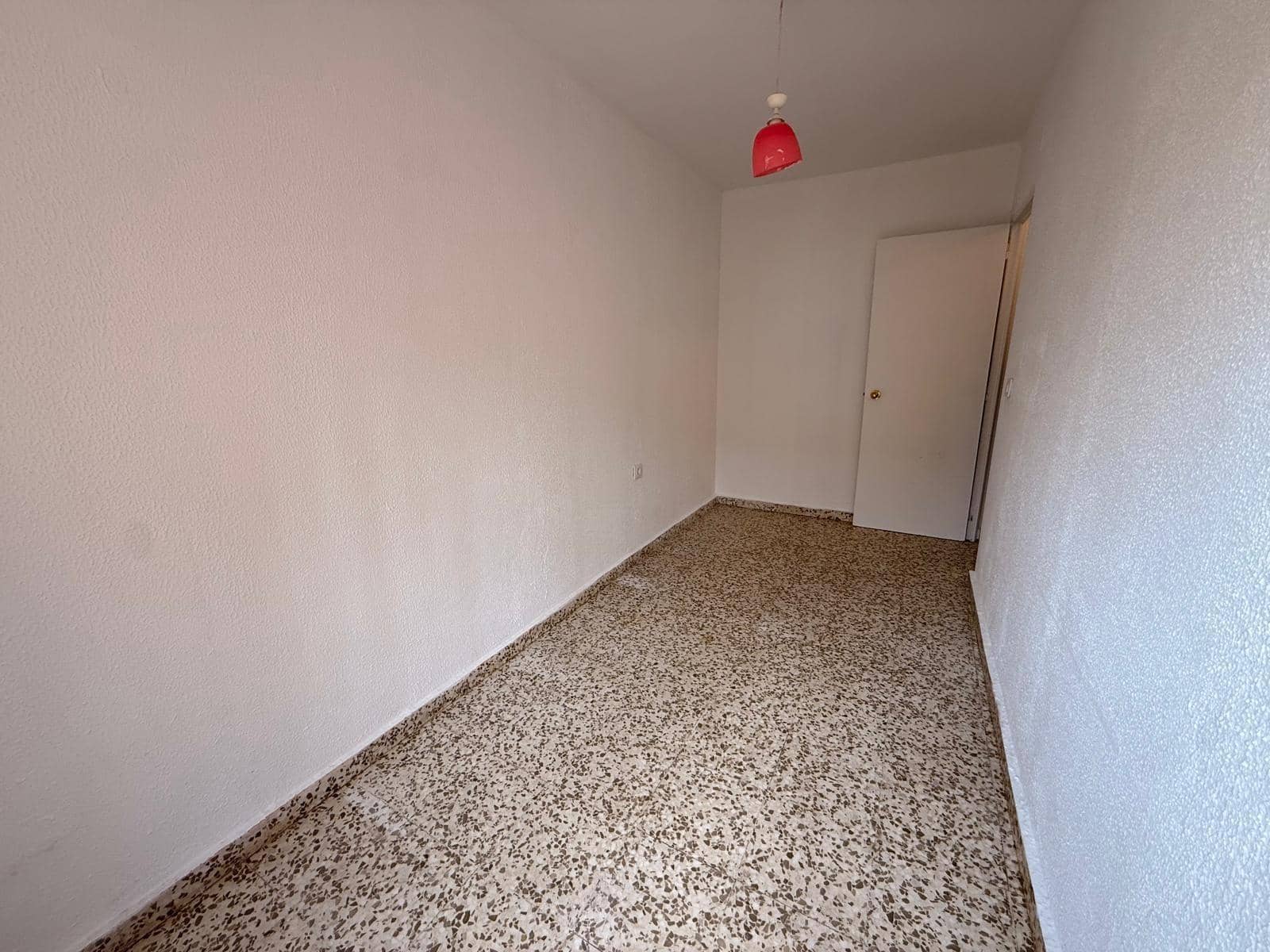3 soveværelse Lejlighed til salg i Algeciras - € 140.000 (Ref: 9922307)