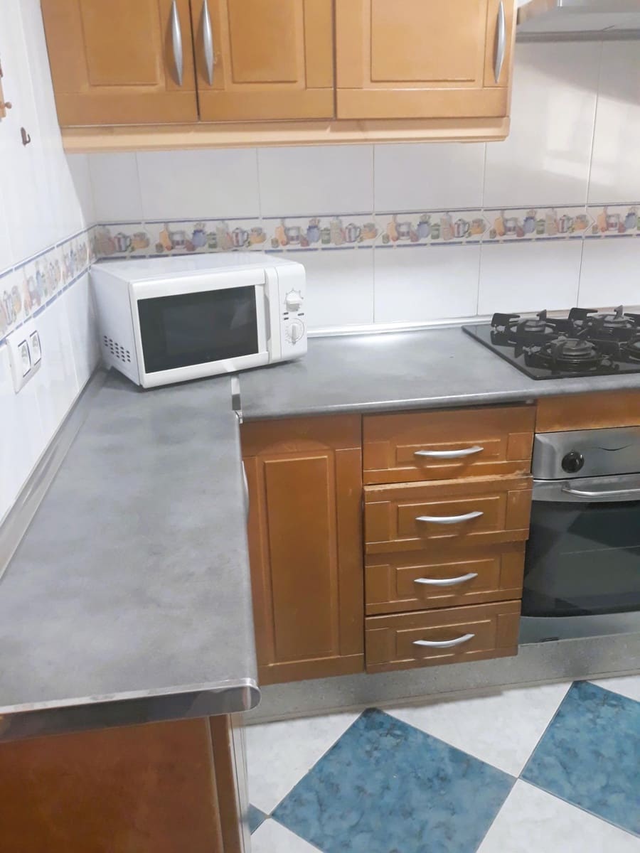 3 soveværelse Lejlighed til salg i Algeciras - € 125.000 (Ref: 9936404)