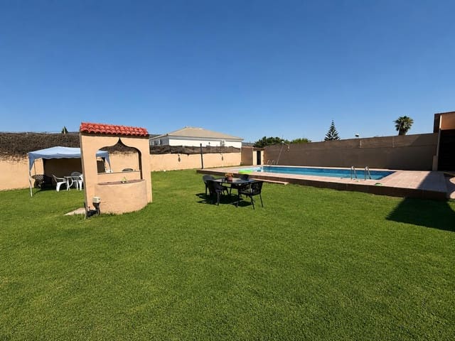 3 sovrum Villa till salu i La Línea de la Concepción med pool garage - 565 000 € (Ref: 9939971)