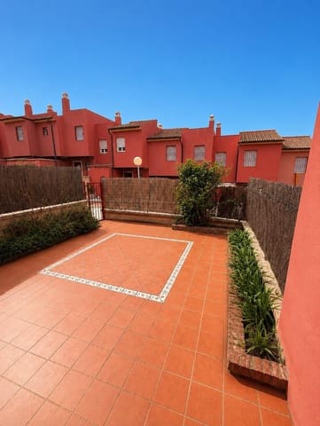 3 Zimmer Haus zu verkaufen in Algeciras mit Pool - 292.000 € (Ref: 9942526)