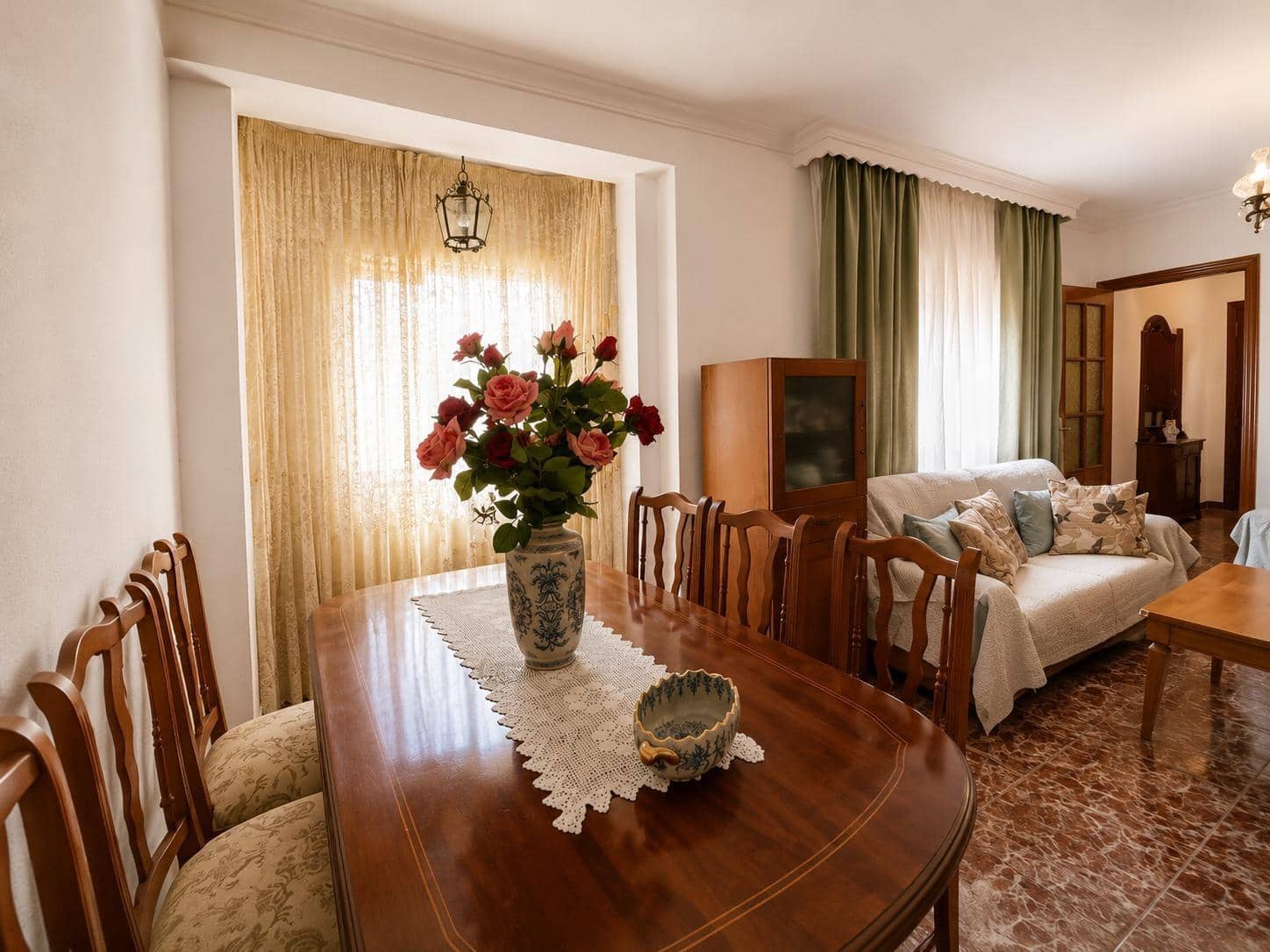3 soverom Leilighet til salgs i La Linea de la Concepcion - € 195 000 (Ref: 9966663)