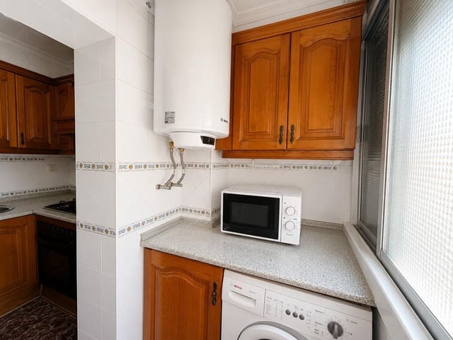 3 camera da letto Appartamento in vendita in La Línea de la Concepción - 195.000 € (Rif: 9966663)