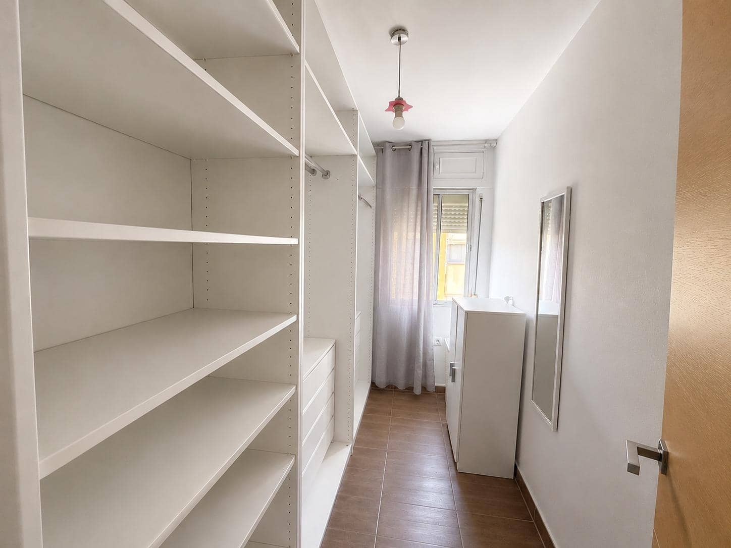 3 makuuhuone Asunto myytävänä paikassa La Linea de la Concepcion - 141 000 € (Ref: 9966664)