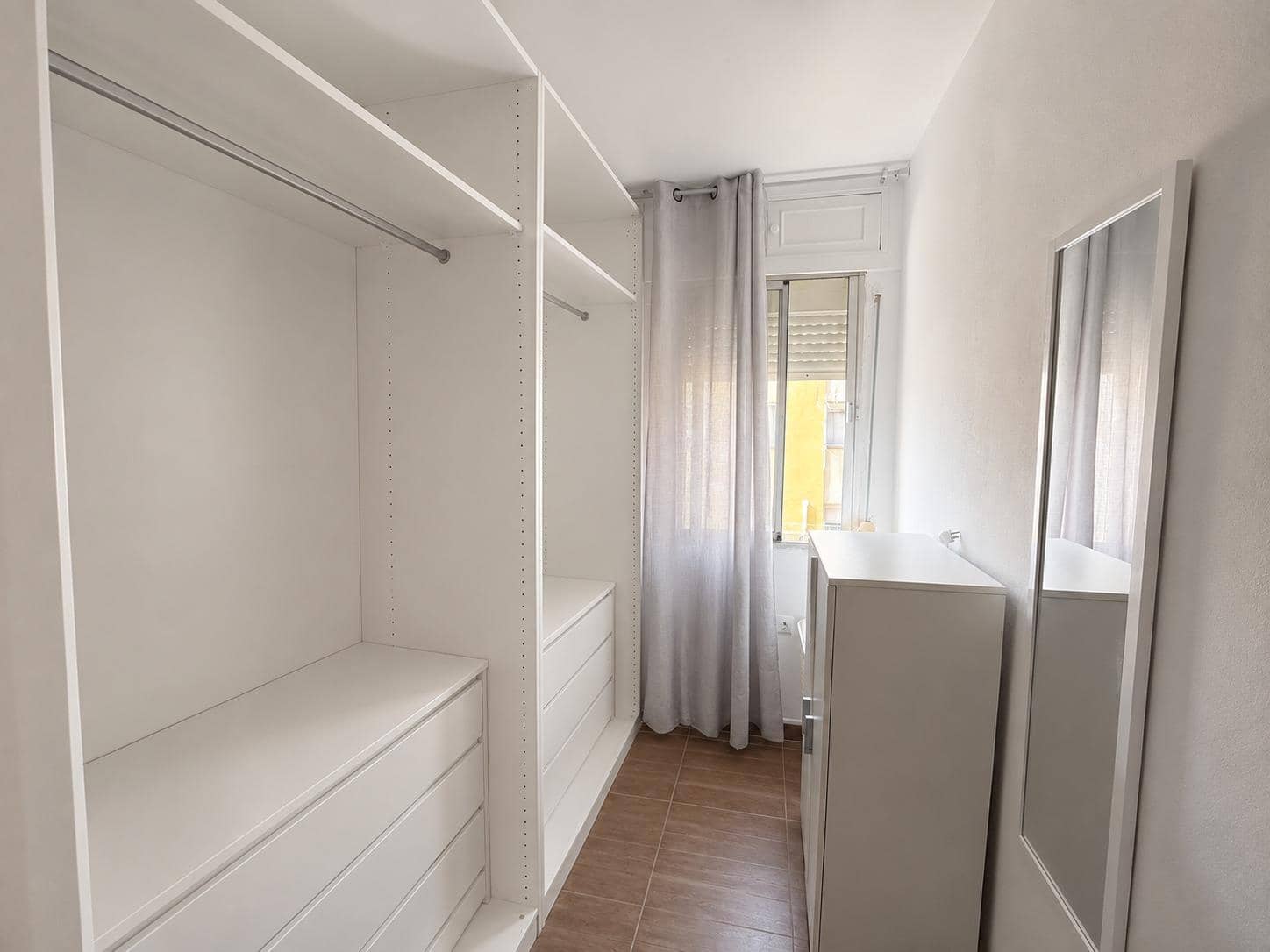 3 makuuhuone Asunto myytävänä paikassa La Linea de la Concepcion - 141 000 € (Ref: 9966664)