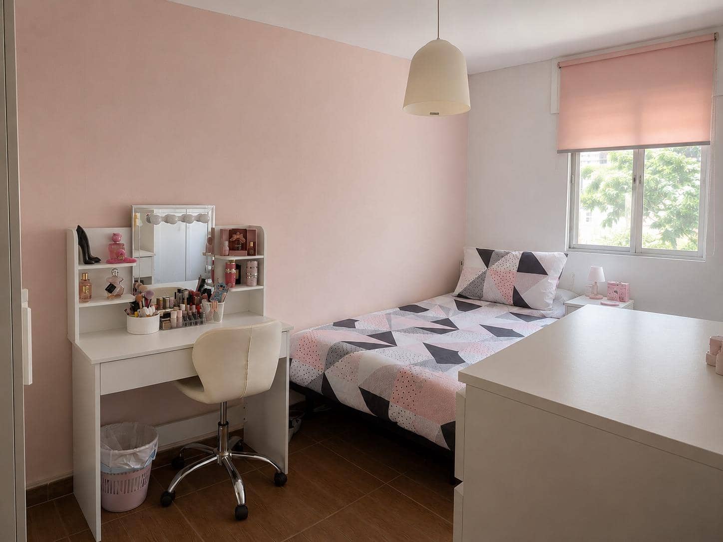 3 makuuhuone Asunto myytävänä paikassa La Linea de la Concepcion - 141 000 € (Ref: 9966664)