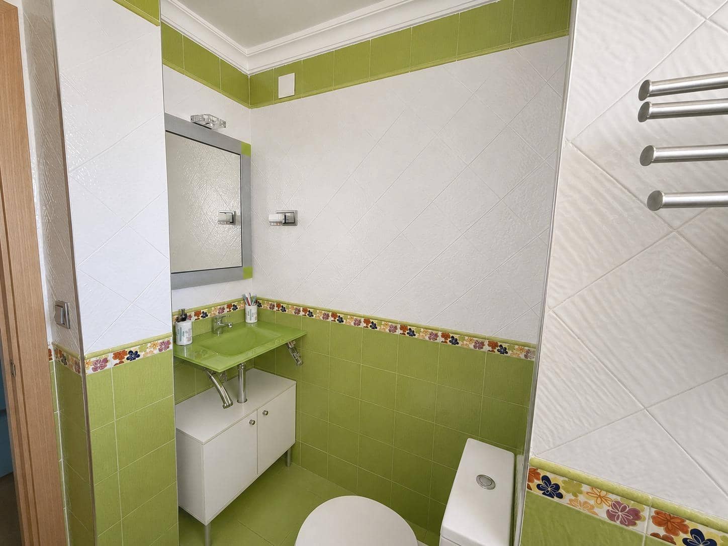 3 makuuhuone Asunto myytävänä paikassa La Linea de la Concepcion - 141 000 € (Ref: 9966664)