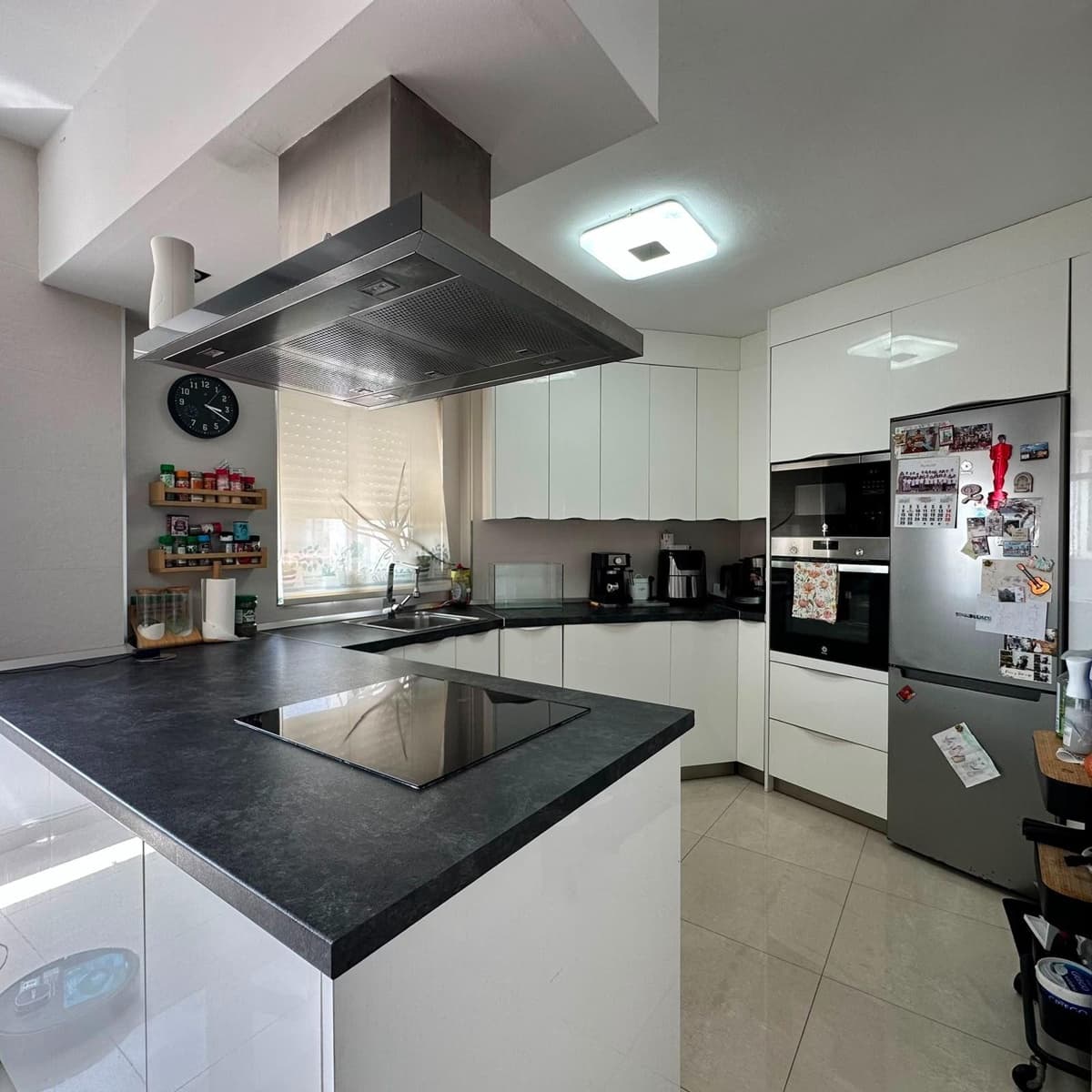 2 Zimmer Wohnung zu verkaufen in La Linea de la Concepcion - 180.000 € (Ref: 9997130)