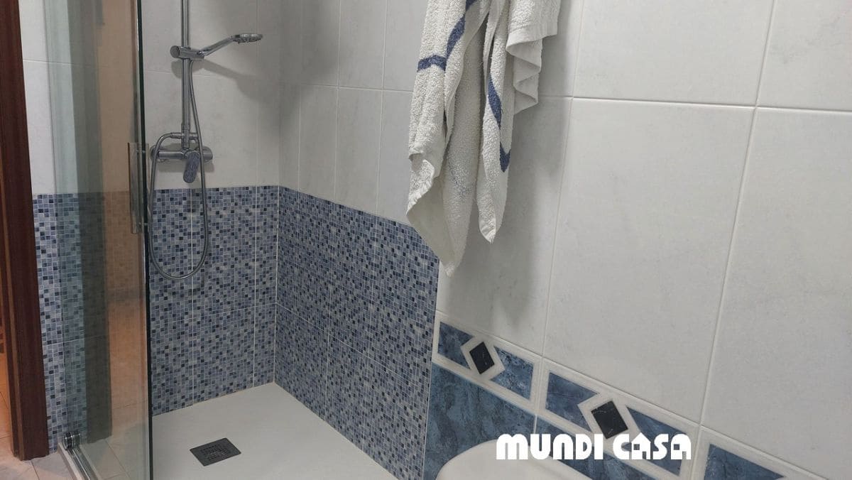 2 makuuhuone Huoneisto vuokrattavana paikassa Boiro mukana 
autotalli - 400 € (Ref: 10020299)