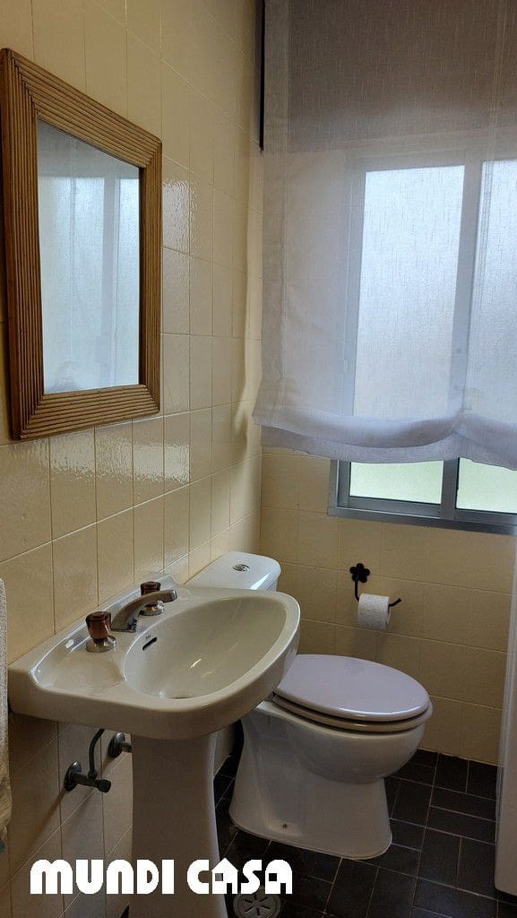 4 bedroom Flat for sale in Rianxo - € 120,000 (Ref: 10020300)