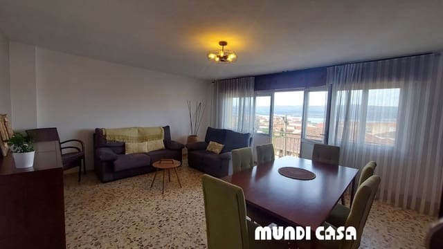 4 bedroom Flat for sale in Rianxo - € 120,000 (Ref: 10020300)