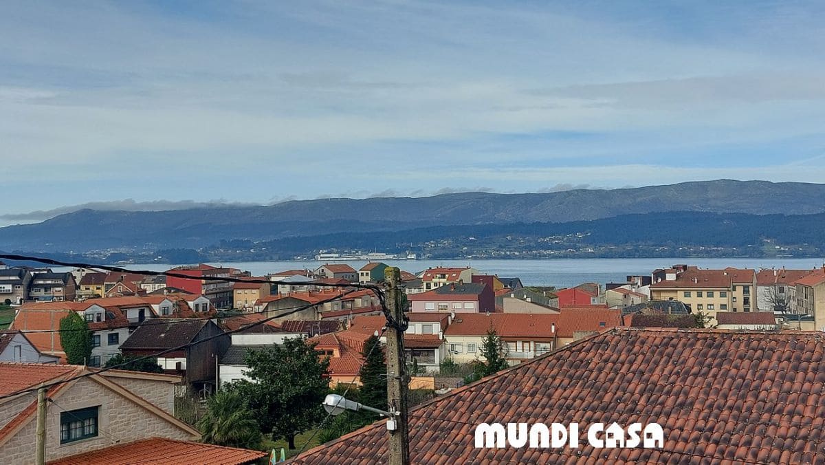4 bedroom Flat for sale in Rianxo - € 120,000 (Ref: 10020300)