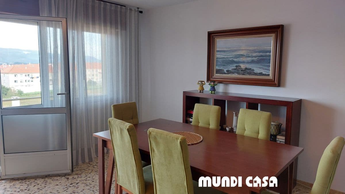 4 bedroom Flat for sale in Rianxo - € 120,000 (Ref: 10020300)