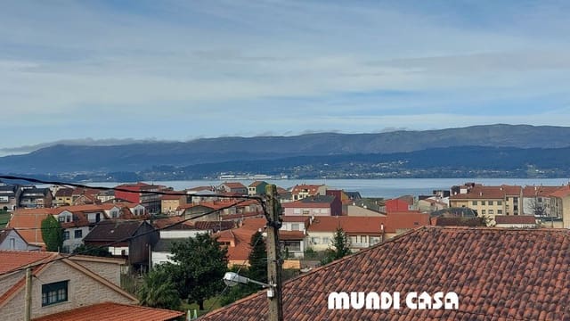 4 bedroom Flat for sale in Rianxo - € 120,000 (Ref: 10020300)