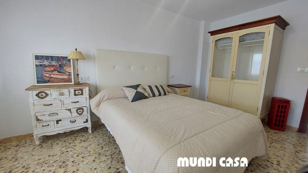 4 bedroom Flat for sale in Rianxo - € 120,000 (Ref: 10020300)